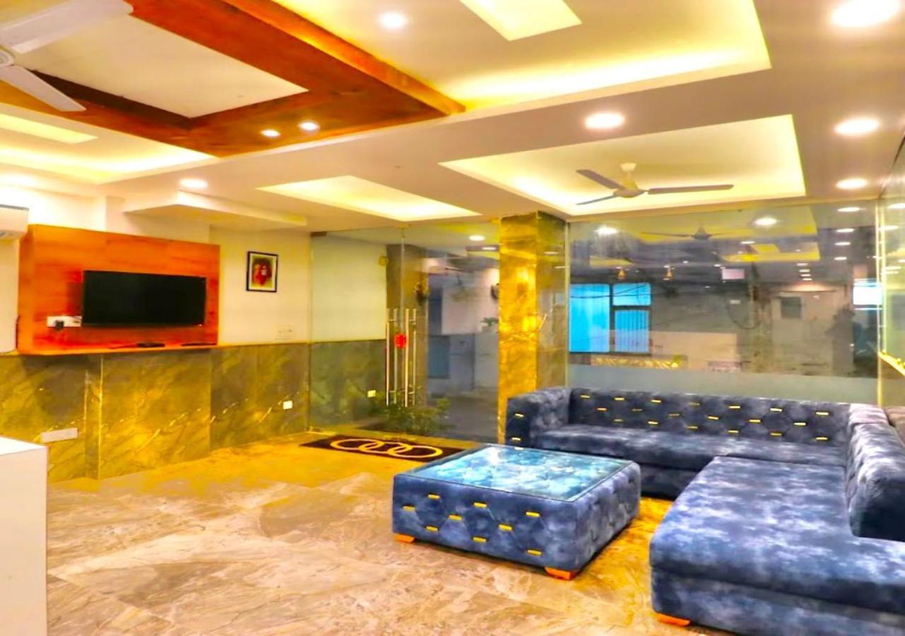 Hotel The Glory Near Delhi International Airport Új-Delhi Kültér fotó